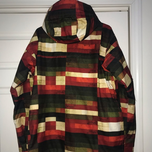 DC Snowboard Jacket - Picture 2 of 3